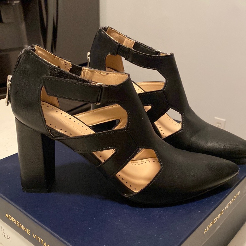 Adrienne Vittadini Nelle Black Heels
